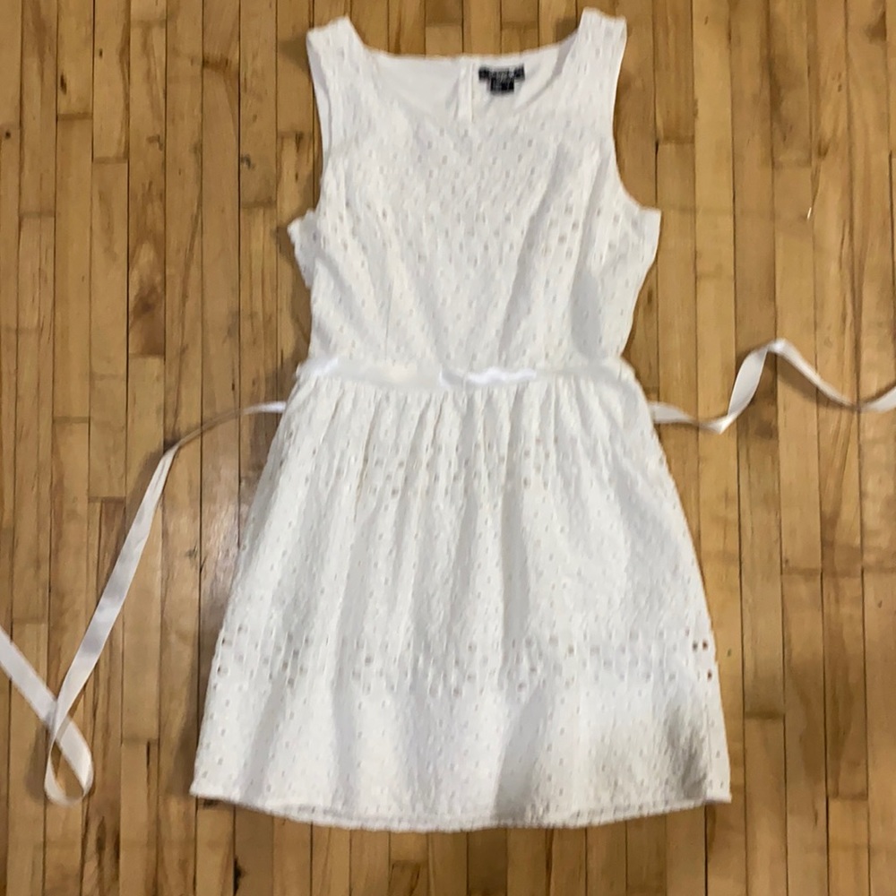 Cute white dress. Perfect for spring/summer!